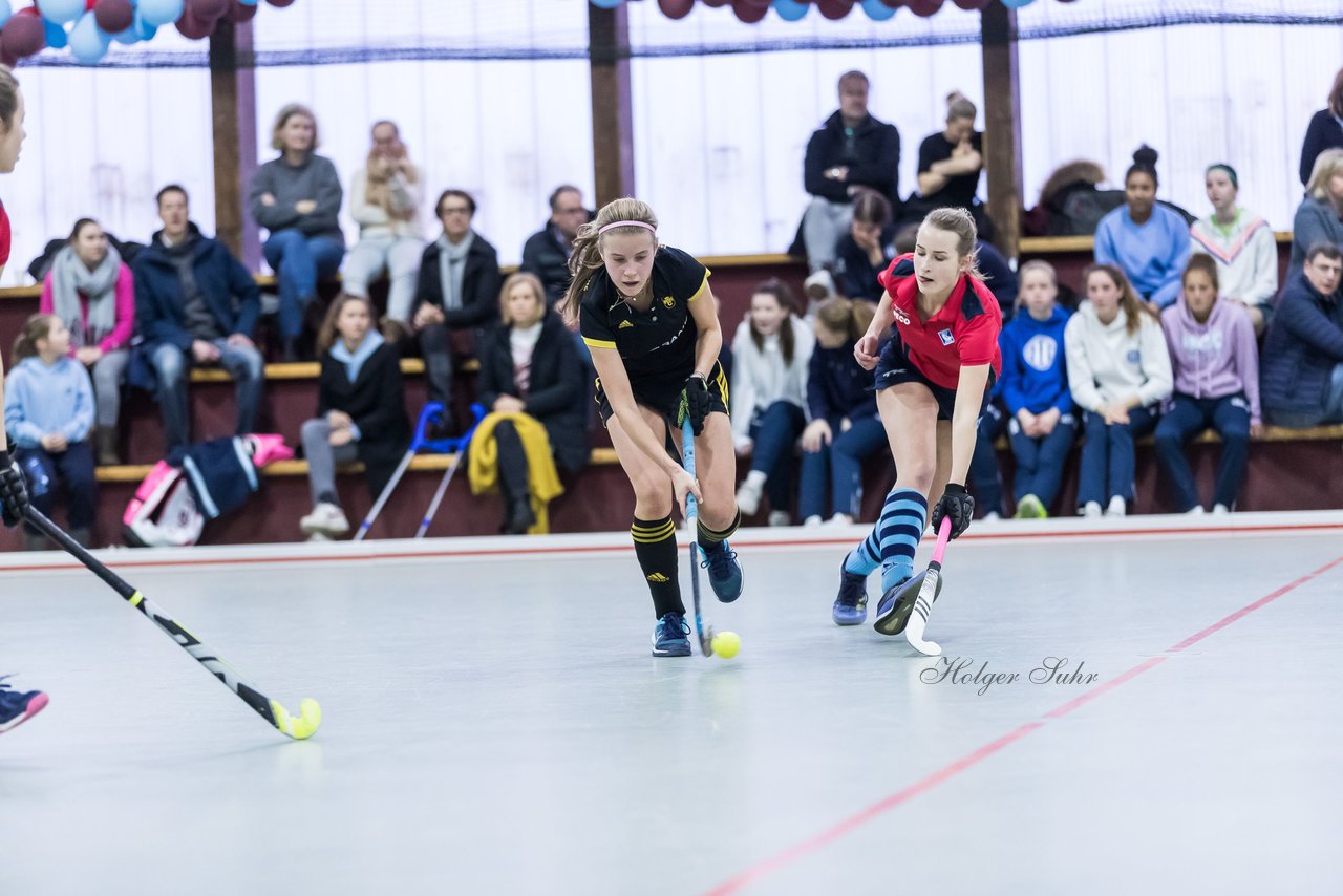 Bild 340 - B-Juniorinnen UHC